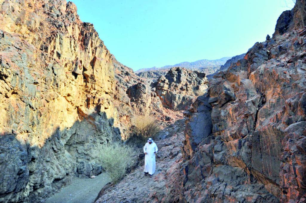 «مهاريس أحد» .. معالم طبيعية ارتبطت بأحداث السيرة النبوية