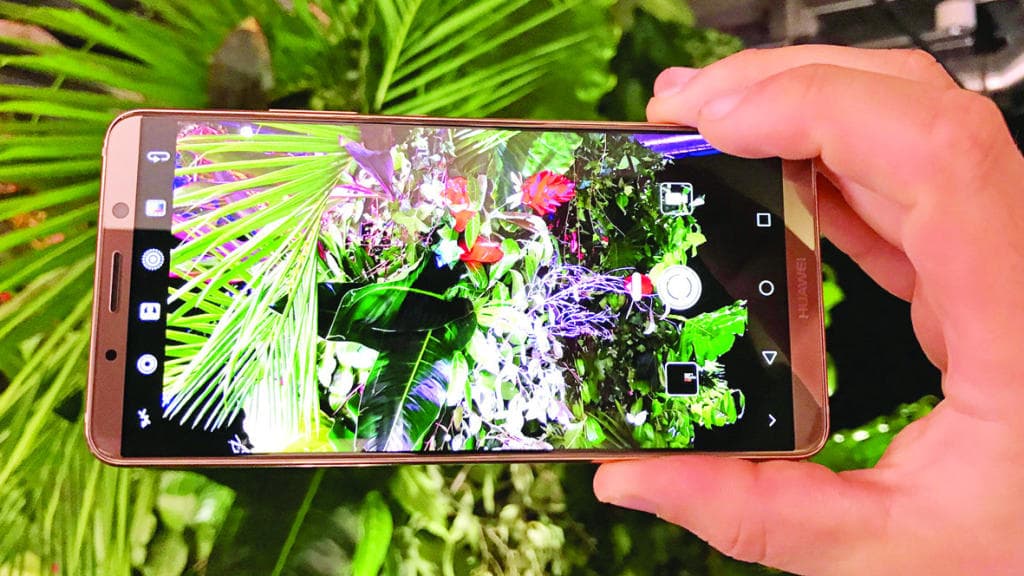 كاميرات الهواتف الذكية تنذر بنهاية عصر الكاميرات الاحترافية