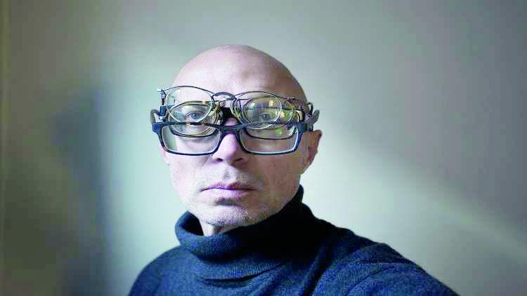 تجربة رائدة تعيد البصر لفاقديه في 45 دقيقة