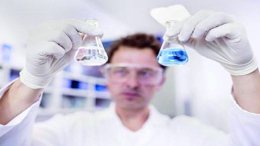 اختراق علمي ..
فصل سائلين باستخدام الليزر