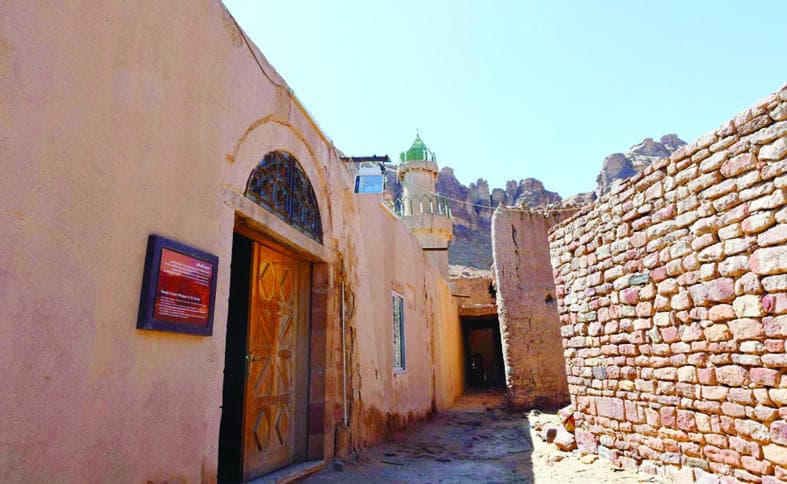 مسجد العظام .. من شواهد عهد النبوة في العلا