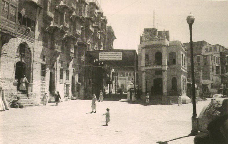 المسحر بلهجة الحجاز والمسحراتي بلسان أهل القاهرة