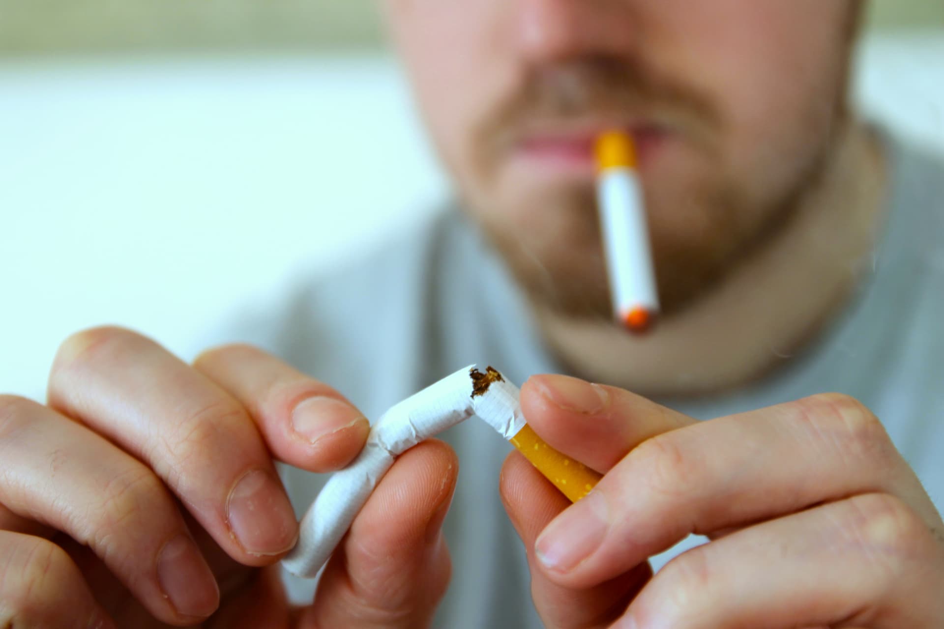 التدخين "من طرف ثالث".. كارثة تظهر للمرة الأولى