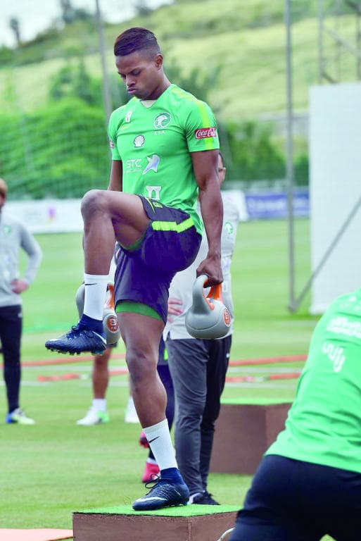 الأخضر.. التهديف بـ «الرأس»