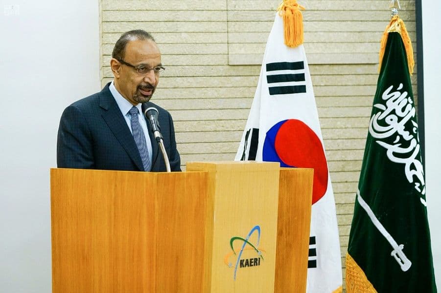  الفالح يزور مفاعل سمارت بالمعهد الكوري لأبحاث الطاقة الذرية