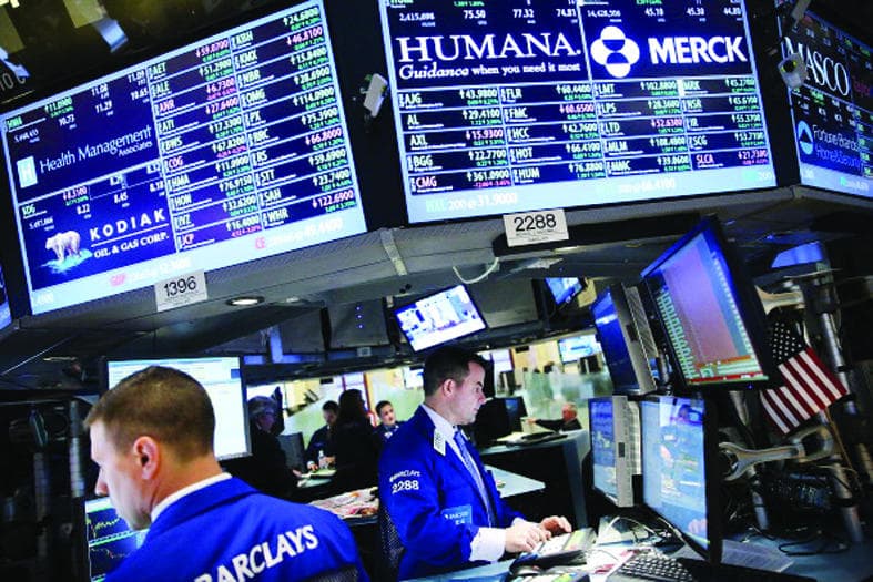 عقب 10 أعوام من الأزمة.. المصرفية الاستثمارية تستعيد بريق الامتيازات