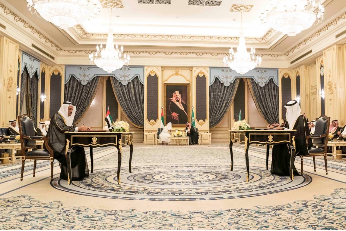  السعودية والإمارات .. تكامل وثيق وتنمية مستدامة 