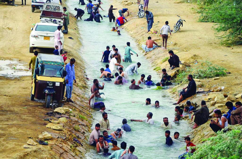 مليار شخص يعانون ارتفاع درجة حرارة الأرض