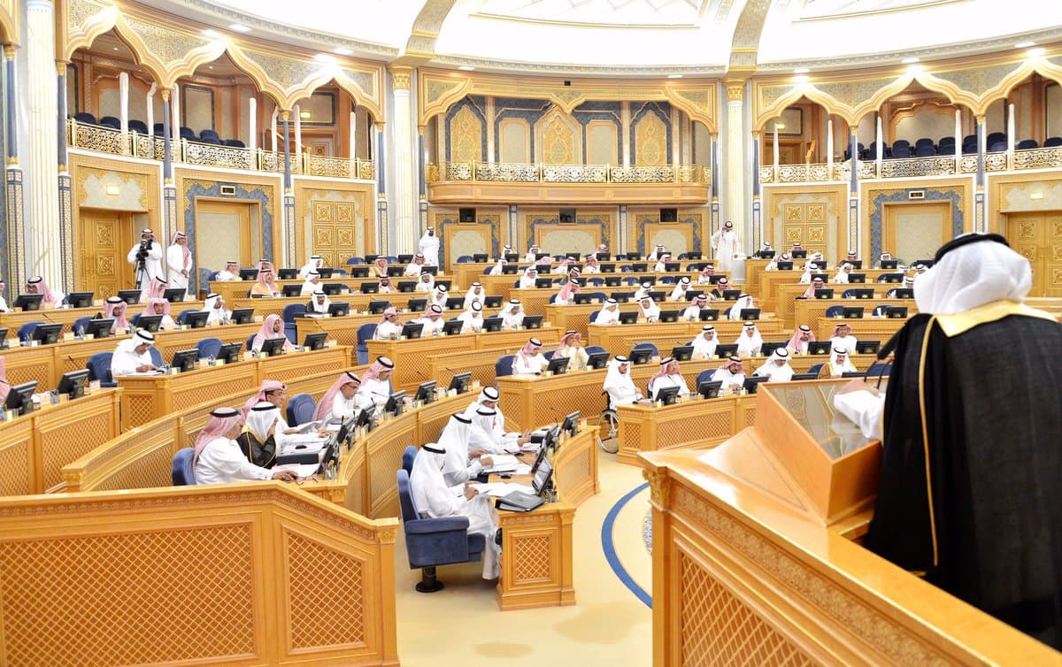 "الشورى" يوافق على تعديل نظام مكافحة الرشوة لحماية المرافق العامة من الفساد