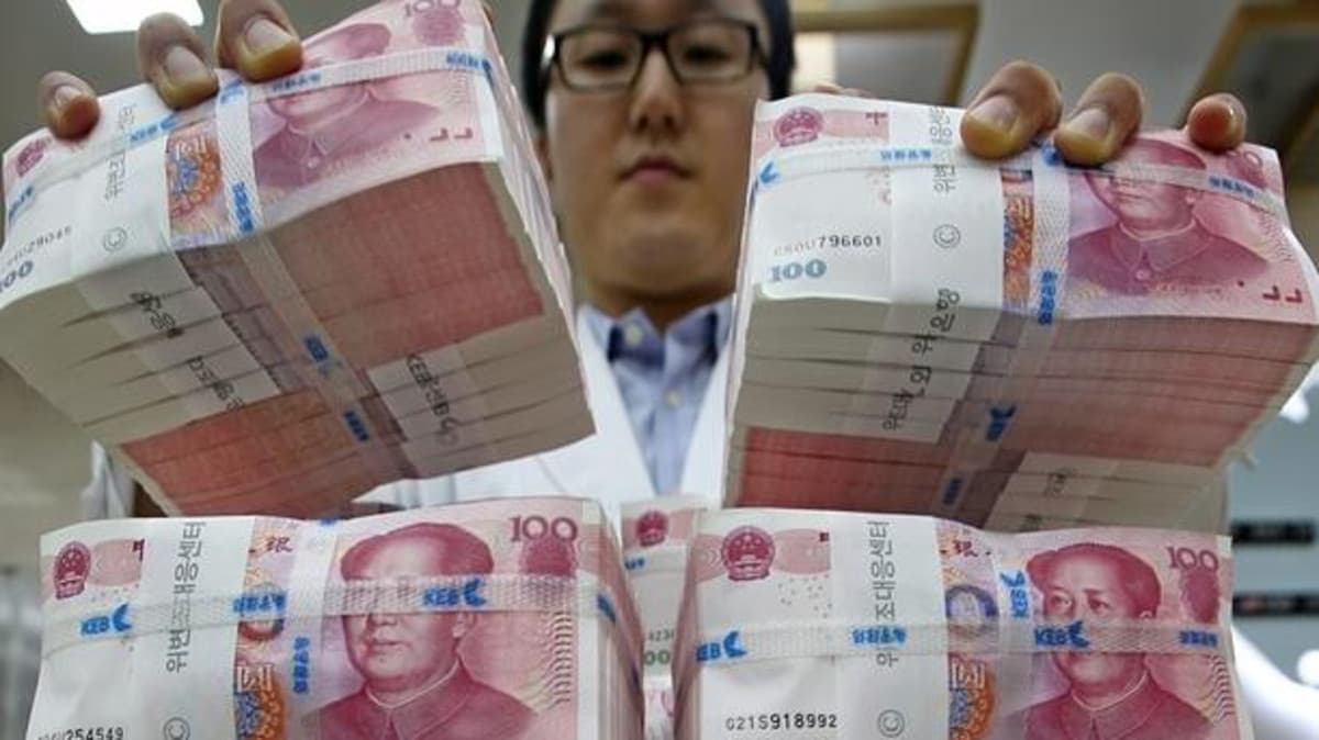 الصين تقلص تدخلها في سعر اليوان مقارنة مع 2015