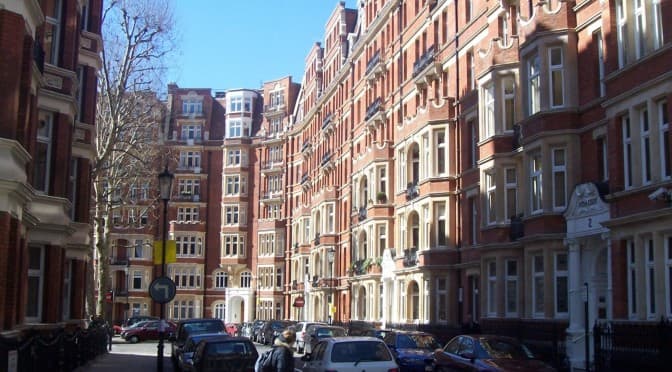 تحذير بريطاني من انهيار أسعار العقارات في حالة عدم التوصل إلى اتفاق للخروج من الاتحاد الأوروبي