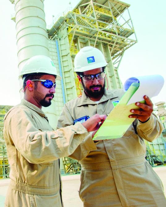 السعودية تزيد الإنتاج لتلبية الطلب الإضافي للزبائن الآسيويين