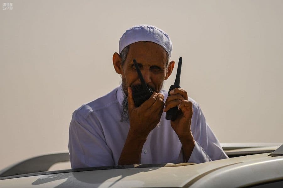منافسات قوية يشهدها مهرجان ولي العهد للهجن للظفر بالسيف والمليون ريال