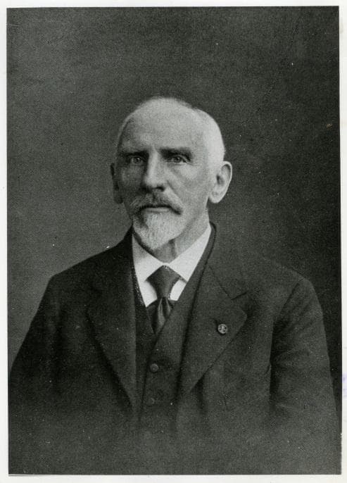 أولى صور مكة المكرمة وأوائل المصورين