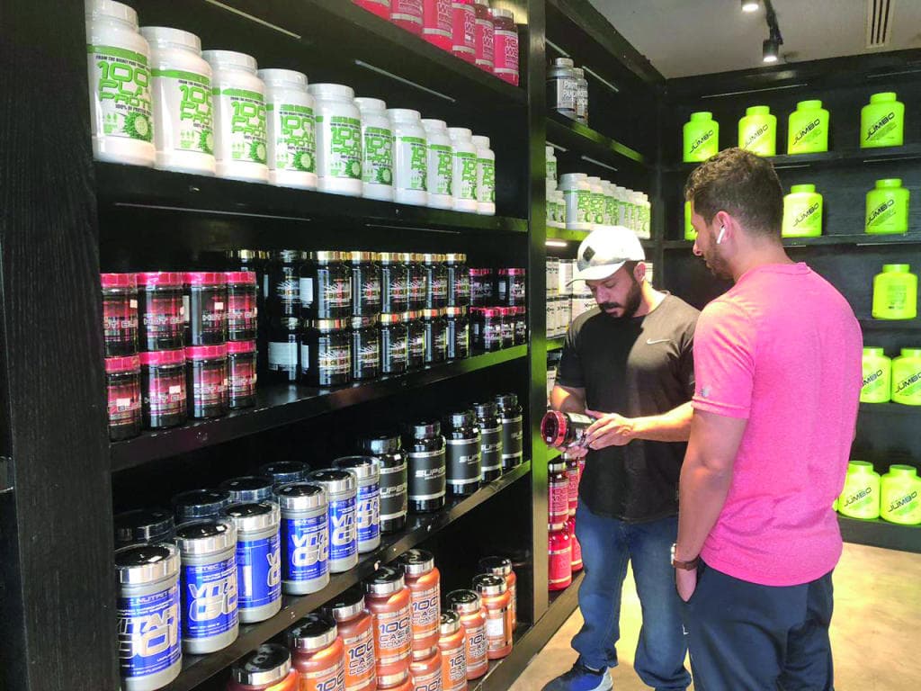 21 مصنعا و136 شركة في سوق المكملات الغذائية السعودية