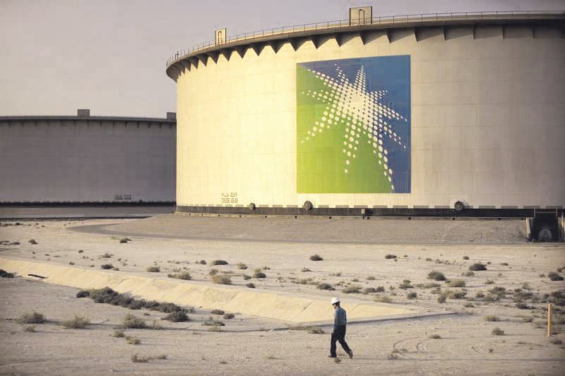 ولي العهد: سنطرح «أرامكو» بحلول 2021 .. وموازنة 2019 «تريليونية» 