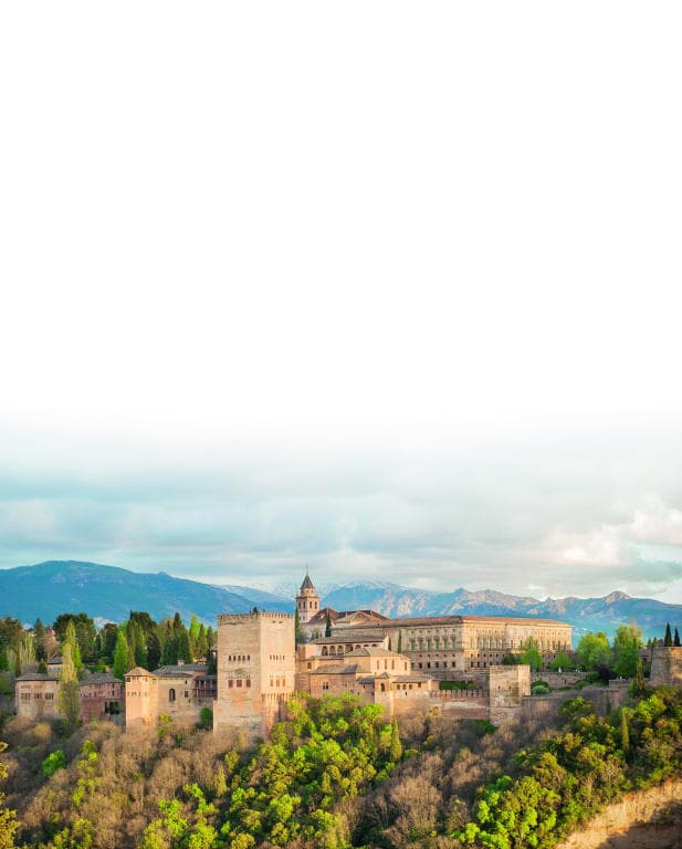 قصر الحمراء في إسبانيا .. المسلمون مروا من هنا