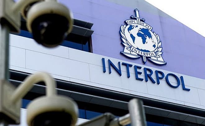 الإنتربول يستعيد اثنين من المواطنين المطلوبين في قضايا مالية بعد القبض عليهما في المغرب