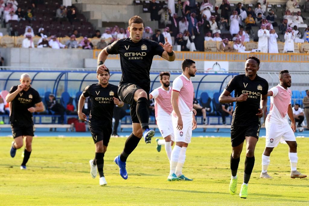 الاتحاد يحقق أول انتصاراته في الدوري