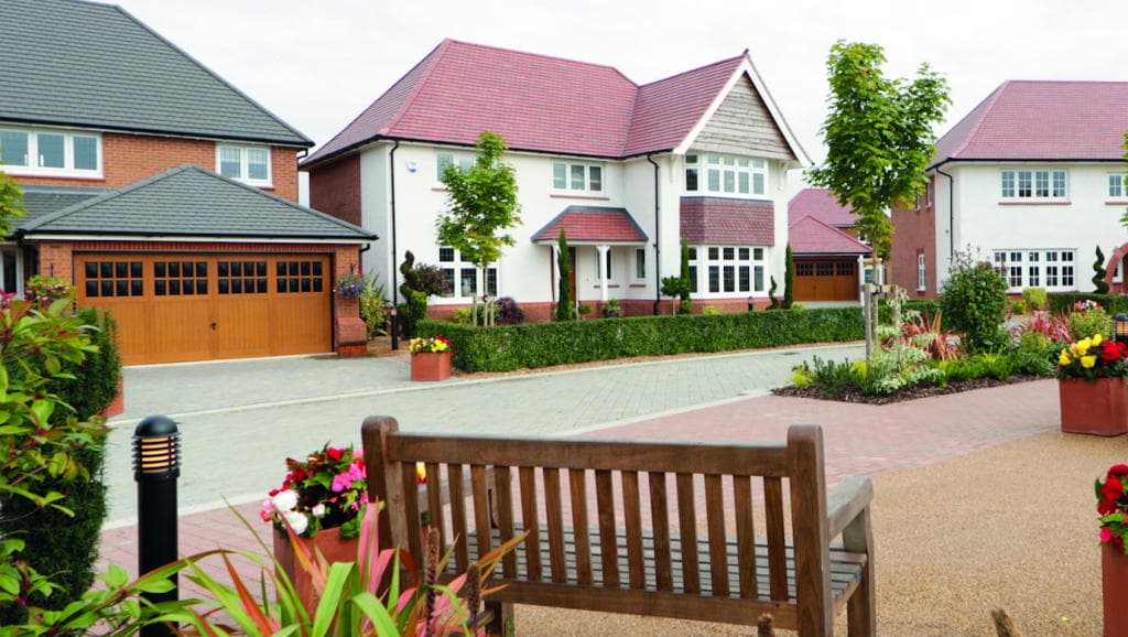 استحالة استعادة العقار عصره الذهبي في بريطانيا