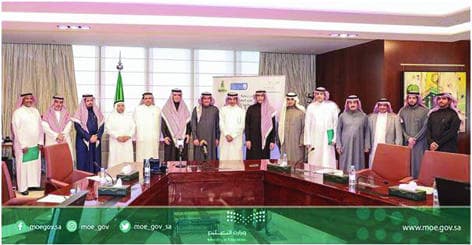 اتفاقيات للإشراف الأكاديمي والتعليمي على كليات الفارابي في الرياض وجدة وعقد الاعتماد الأكاديمي المؤسسي للكليات