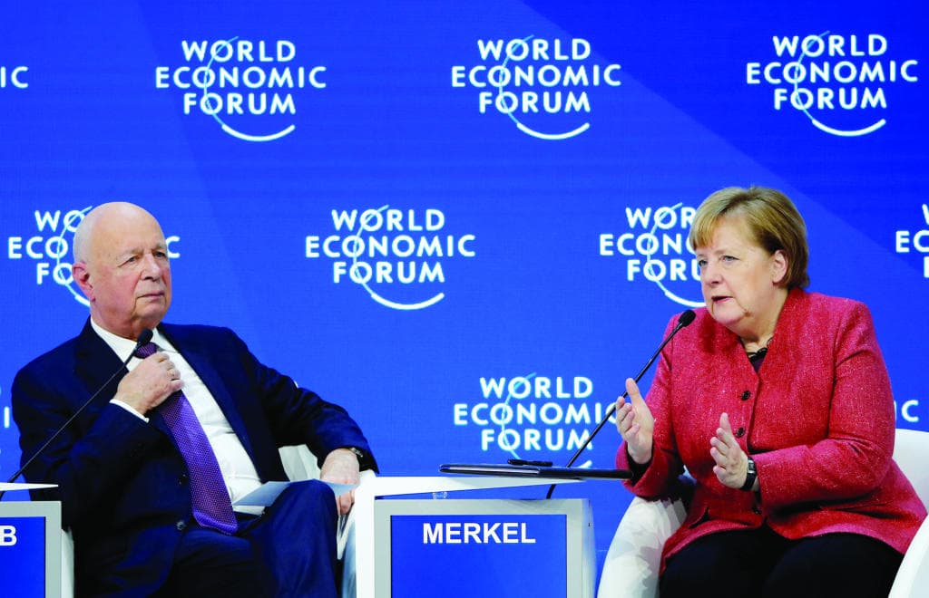 شبح تكرار الأزمة المالية العالمية يلقي بظلاله على منتدى دافوس