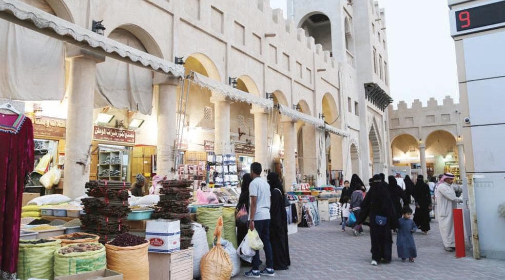 سوق القيصرية .. قصة 200 عام نسجها أهالي الأحساء