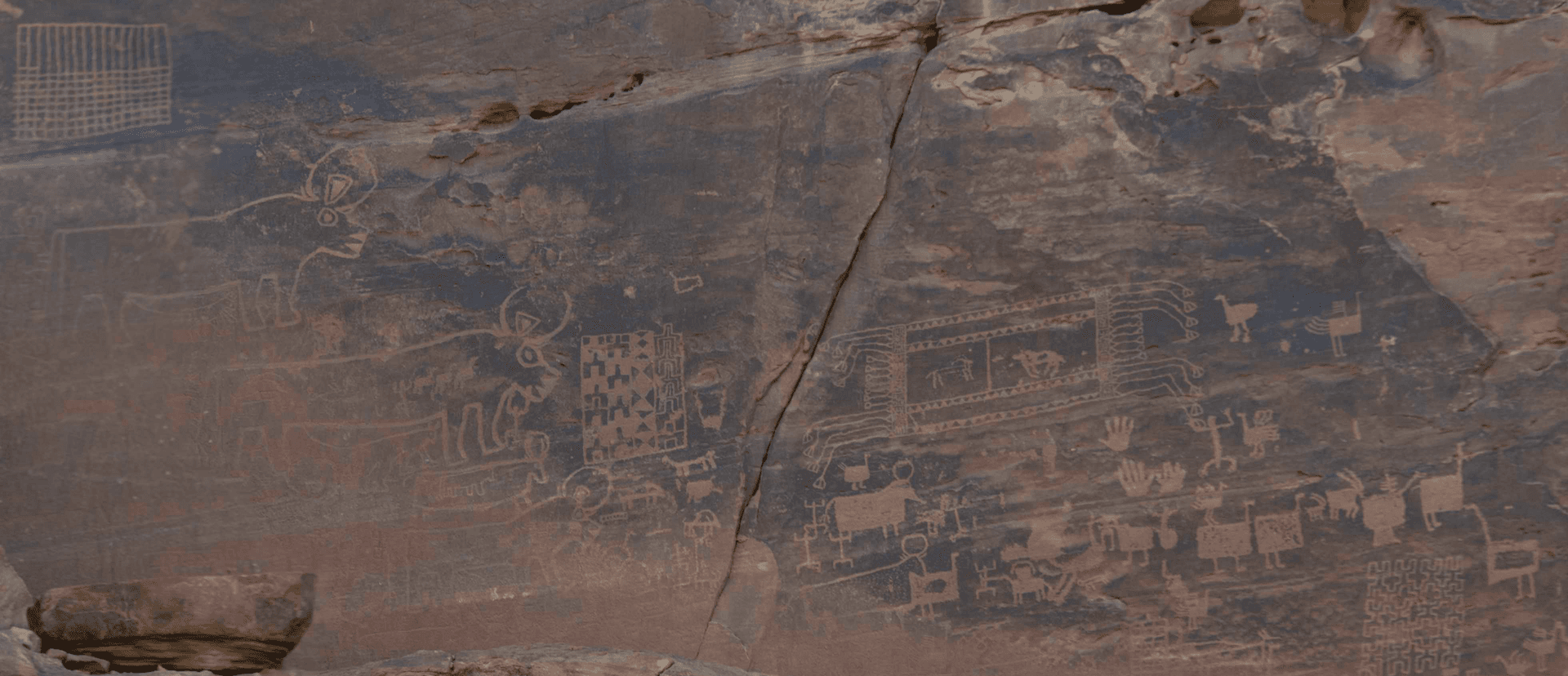 العلا في 50 صورة.. من زمن الأنباط إلى عصر الرؤية 