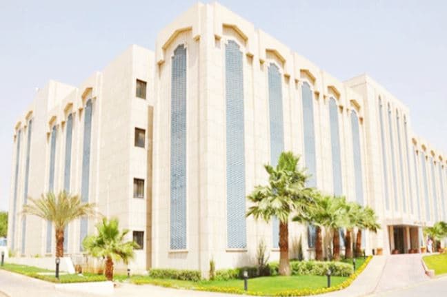 الخدمة المدنية تصدر اللائحة التنفيذية للموارد البشرية