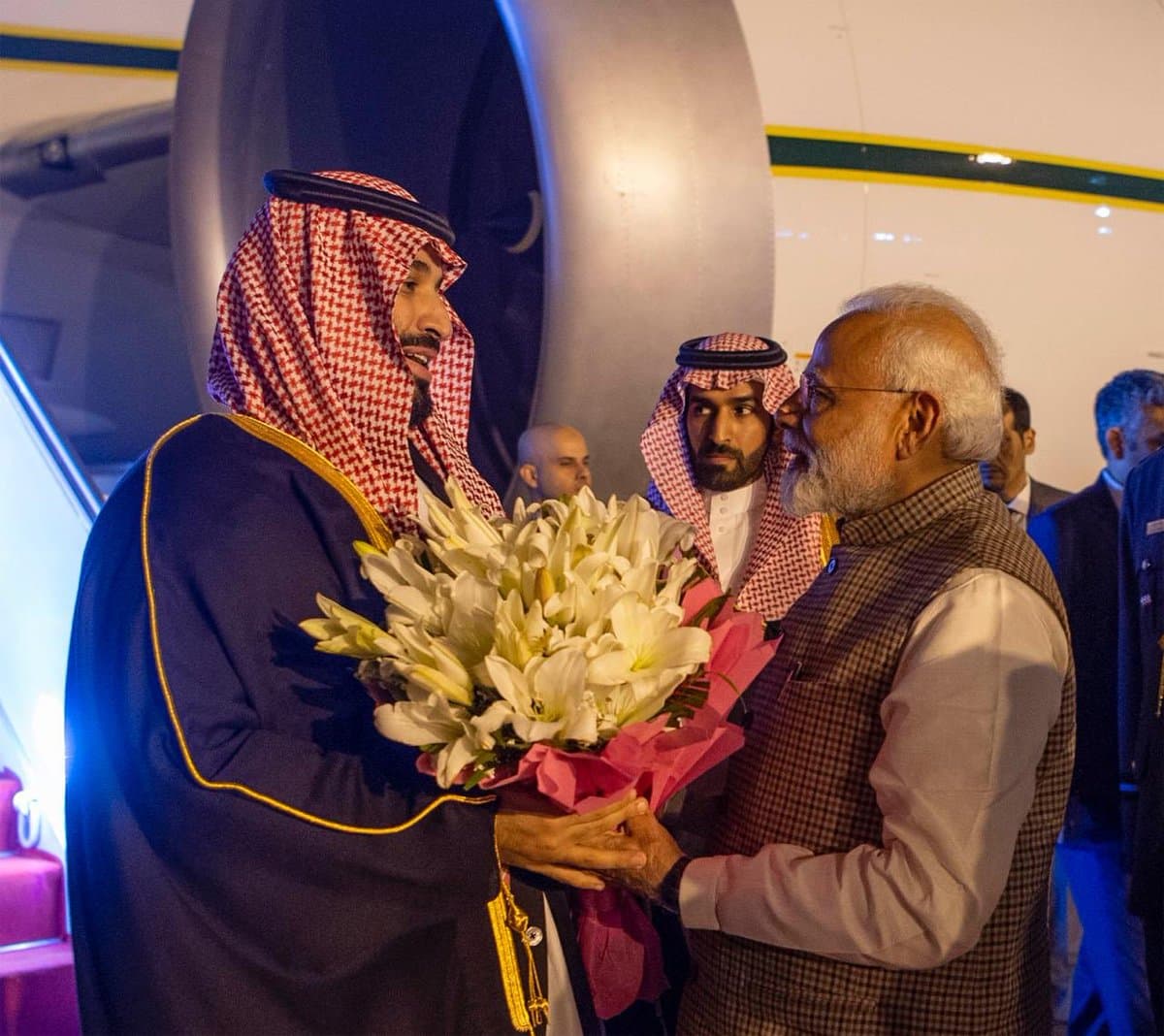 ولي العهد يصل الهند في ثاني محطات جولته الآسيوية