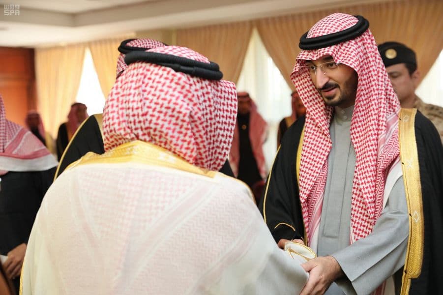 الأمير عبدالله بن بندر يستقبل أمراء الأفواج ووكلاءهم بوزارة الحرس الوطني