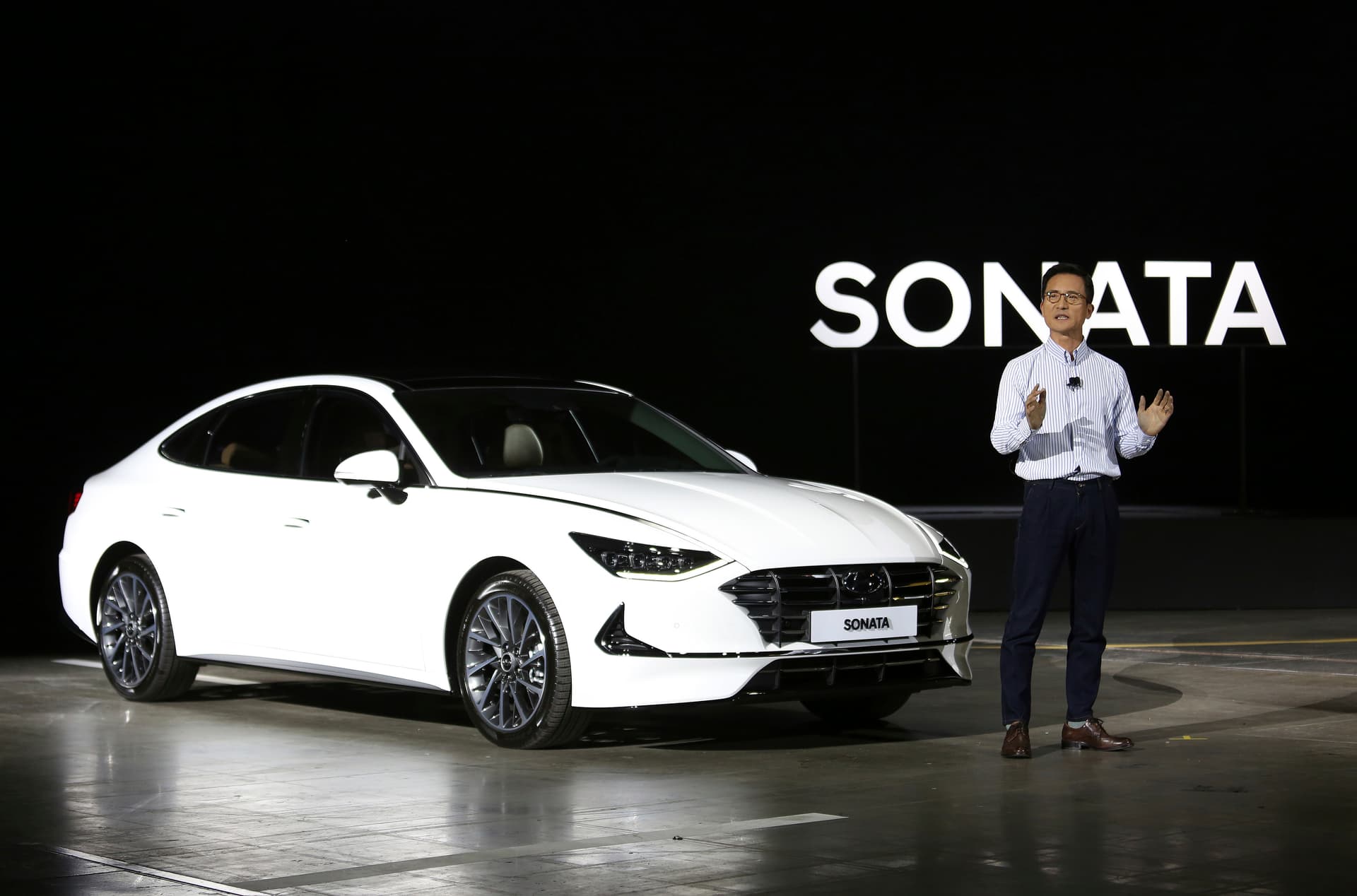 "هيونداي" تطرح نسخة جديدة كليا من السيارة "سوناتا" في كوريا الجنوبية