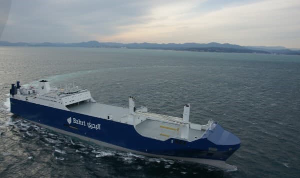 "البحري" تفوز بجائزة أفضل مشغل سفن للعام ضمن جوائز "شيب - تك" 2019