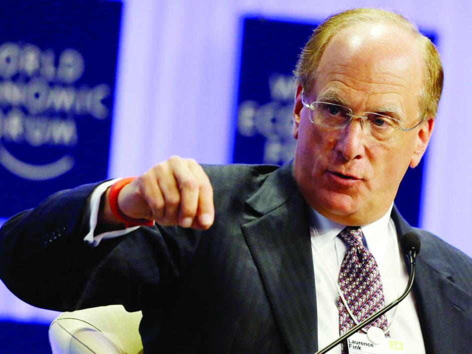 الصناديق تعج بالعوائد رغم ندرة محبي عمل الخير