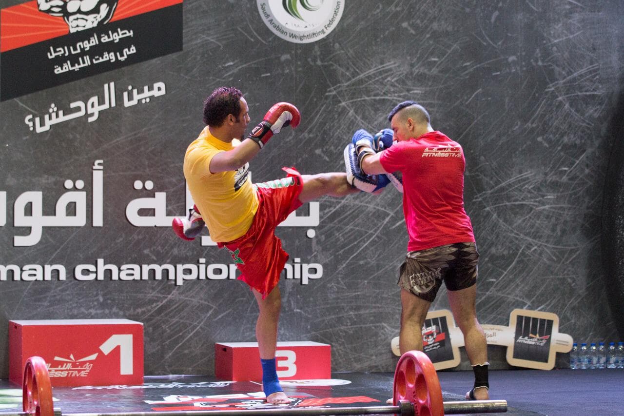 المري واليامي يتوجان بطل وقت اللياقة لأقوى رجل في المملكة