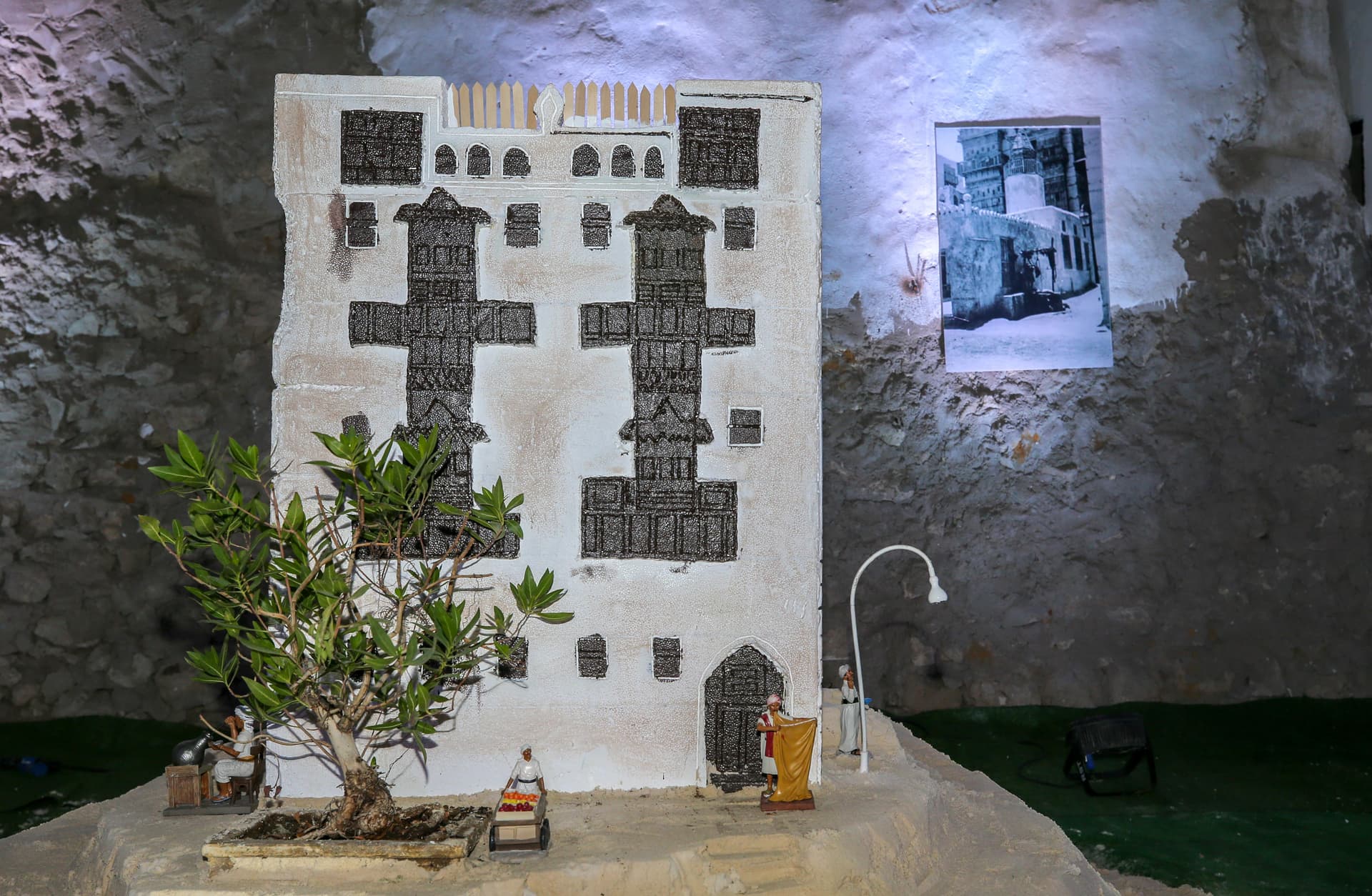 قصة مصورة | افتتتاح مهرجان جده التاريخية