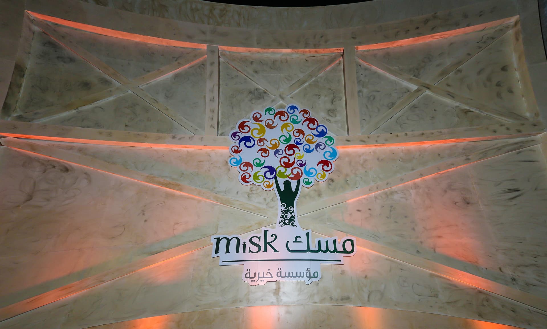 قصة مصورة | افتتتاح مهرجان جده التاريخية