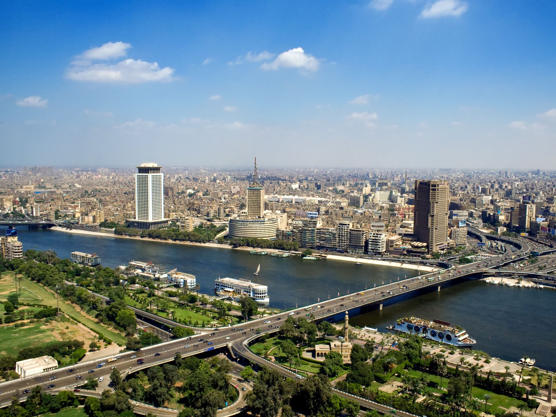 نمو الناتج المحلي المصري 5.6% في 2018-2019 والعجز 8.2%