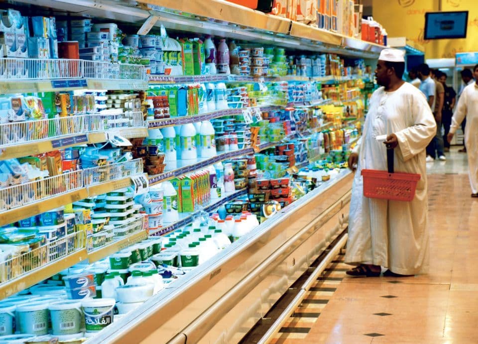"الغذاء والدواء": تمديد صلاحيات الحليب ومشتقاته يومين إضافيين