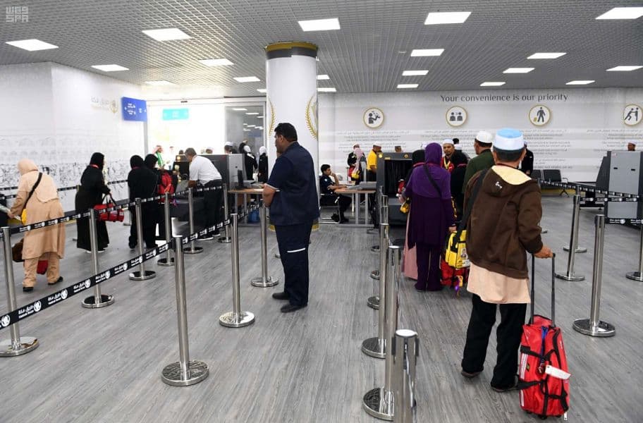 وصول أول رحلة حج من ماليزيا للمدينة المنورة ضمن مبادرة طريق مكة
