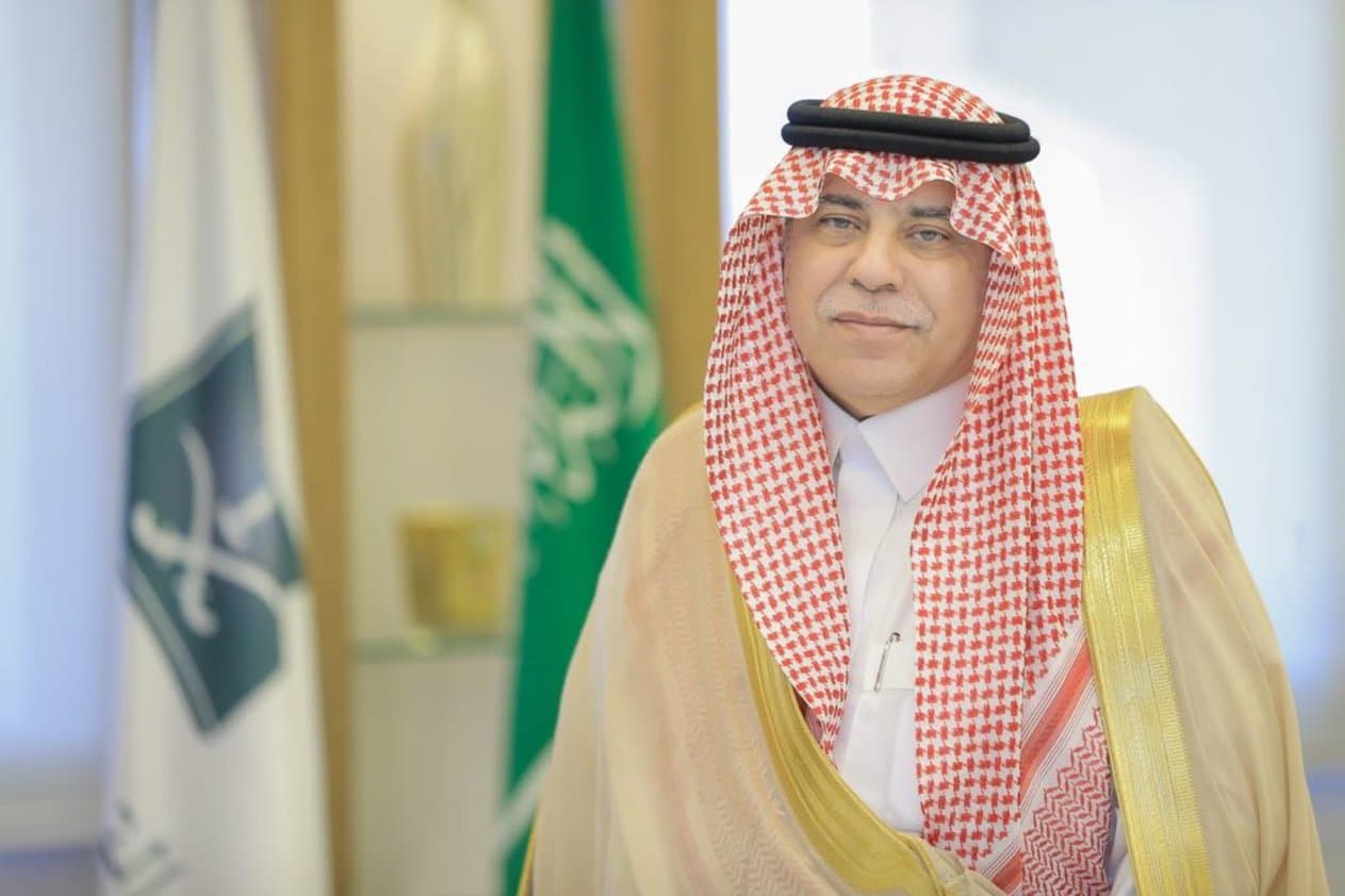 القصبي يشكر القيادة بمناسبة الموافقة على نظام التجارة الإلكترونية