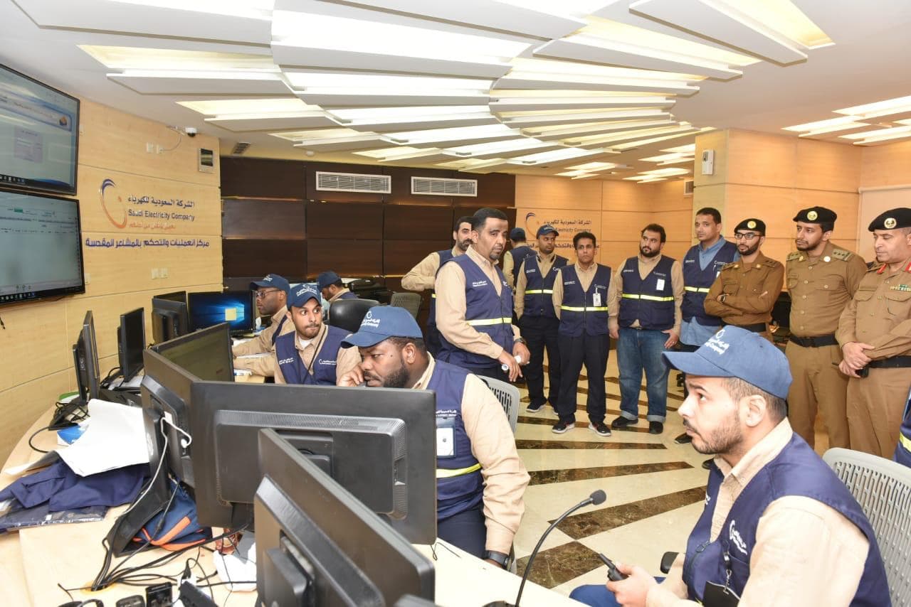 "العليا للأمن الصناعي" تطلع على تقنيات العمليات والتحكم في "السعودية للكهرباء" بالمشاعر المقدسة