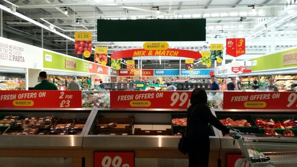 بريطانيا تتهيأ لأسوأ سيناريو في نقص الغذاء والدواء .. خسائر ضخمة وارتفاع أسعار لا فرار منه 