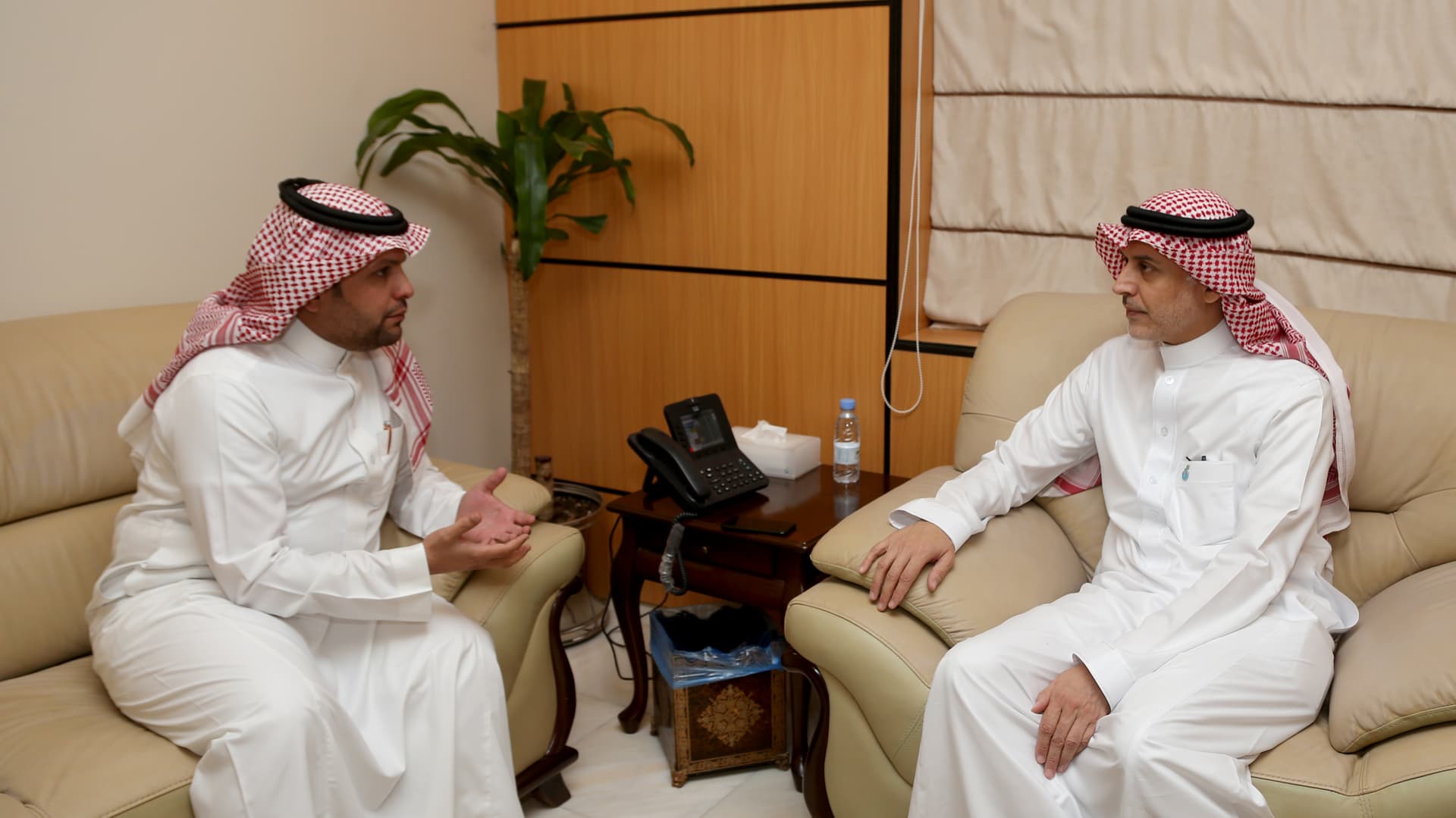  مدير «بنك التنمية» لـ "الاقتصادية" : خطة لإعادة جدولة المقترضين المتعثرين ورفع نسب مدخرات الأسر إلى 10 % 