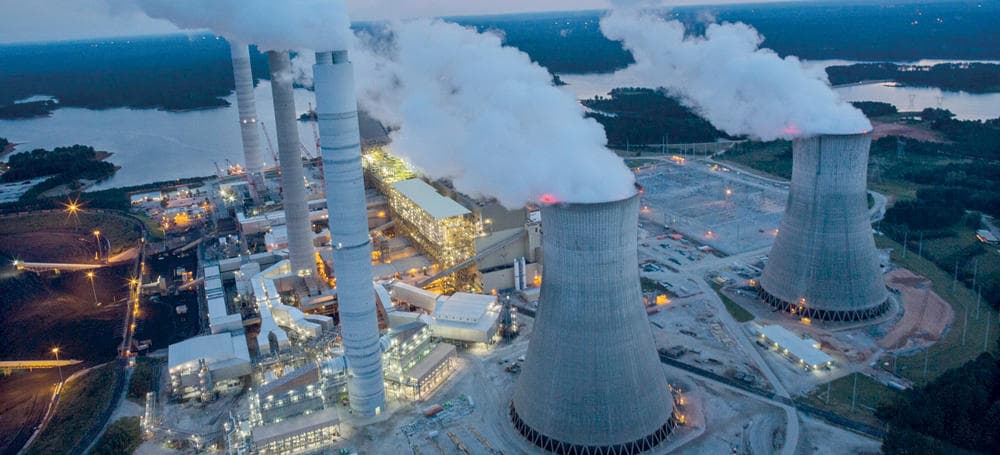 أمريكا .. صناعة الطاقة تتفادى سيناريو محاكمة «التبغ»