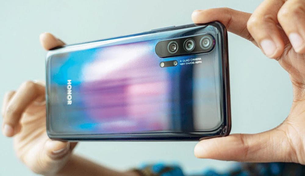 نهاية عصر الكاميرات الاحترافية قريبا لمصلحة الهواتف الذكية