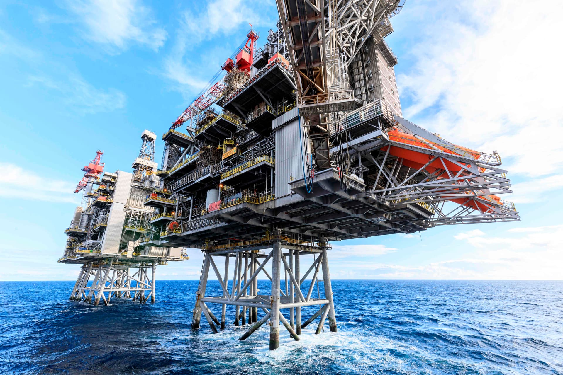 جولدمان ساكس يخفض توقعاته لنمو النفط الأمريكي في 2020