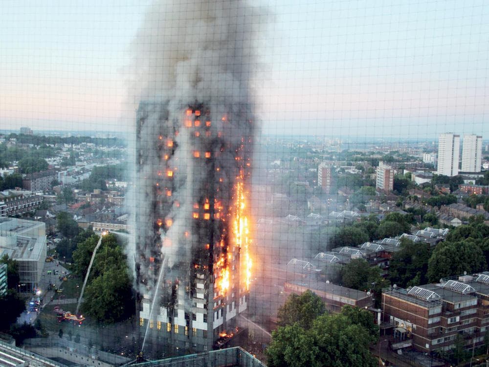 الأجهزة الرقمية .. مفتاح الشرطة لكشف الجرائم الغامضة