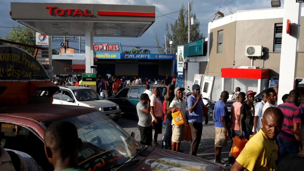 أزمة وقود في كوبا بسبب العقوبات الأمريكية وإجراءات لتقنين استهلاكه