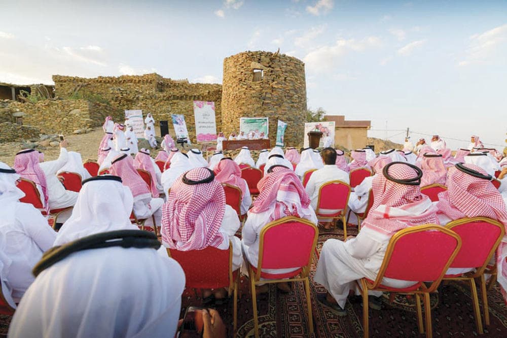 جوانب مضيئة من حياة بخروش بن علاس في ندوة تاريخية